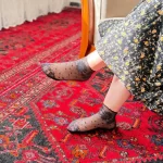 جوراب مجلسی گیپوری گلدار خالخالی - تصویر 3